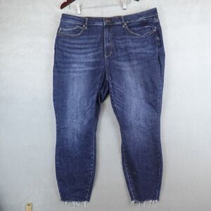 Judy Blue Jeans Womens Size 22W Plus Blue Skinny Fit Stretch Fray Hem